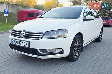 Седан Volkswagen Passat 2013 в Тернополі