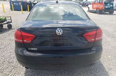 Седан Volkswagen Passat 2015 в 