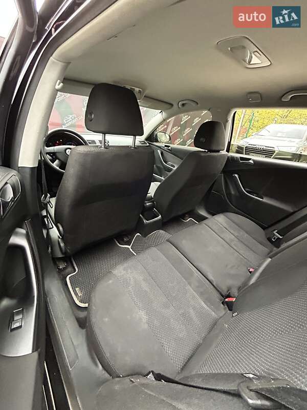 Универсал Volkswagen Passat 2008 в Сумах