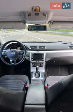 Универсал Volkswagen Passat 2011 в 