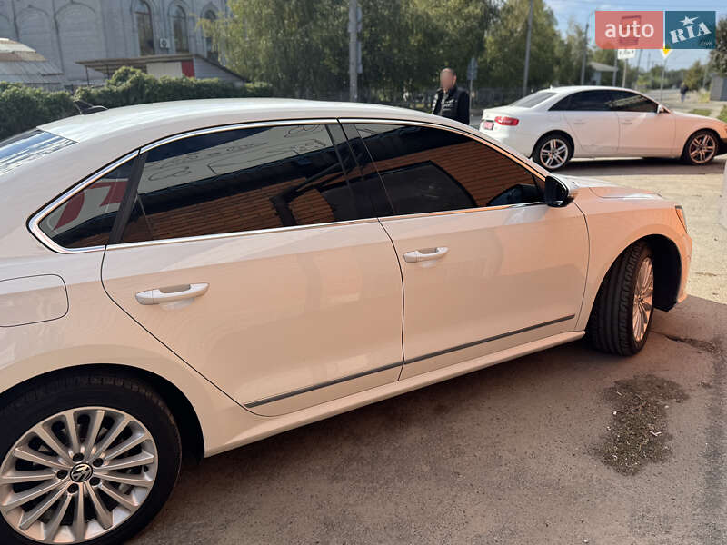 Седан Volkswagen Passat 2017 в Дніпрі