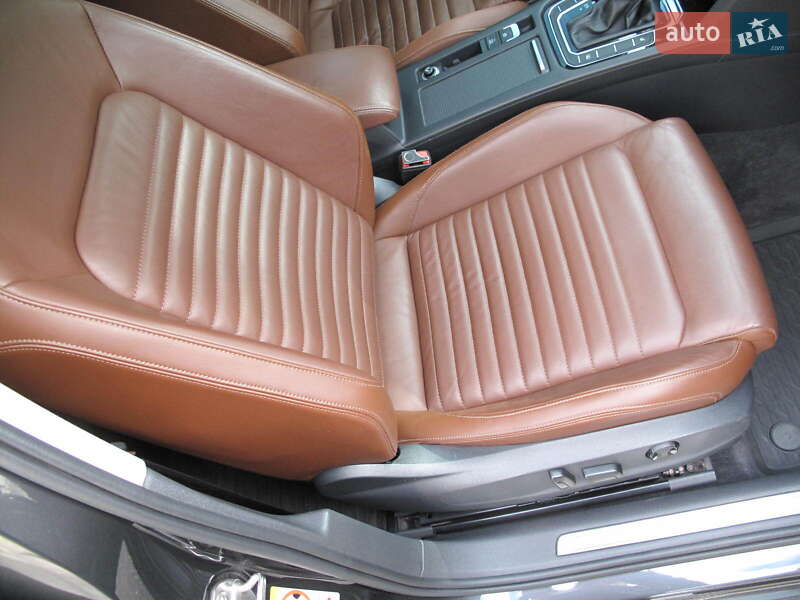 Седан Volkswagen Passat 2018 в Киеве