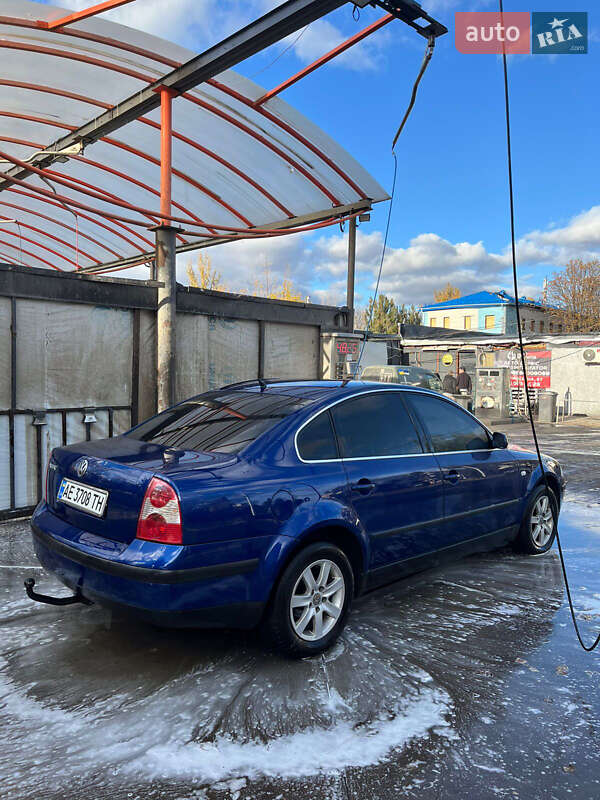 Седан Volkswagen Passat 2003 в Краматорске