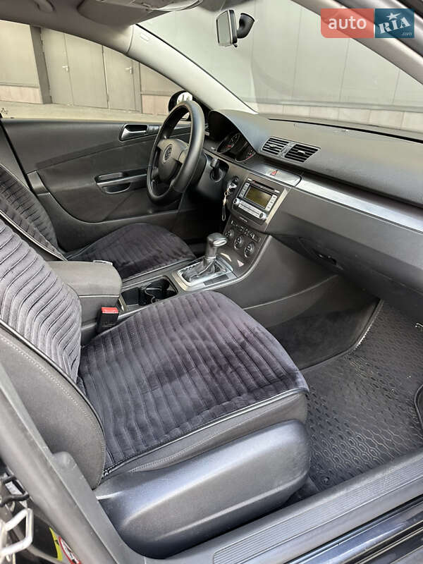 Седан Volkswagen Passat 2009 в Киеве фото 18 Седан Volkswagen Passat 2009 в Киеве