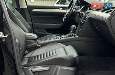 Универсал Volkswagen Passat 2015 в 