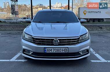 Седан Volkswagen Passat 2017 в Миколаєві
