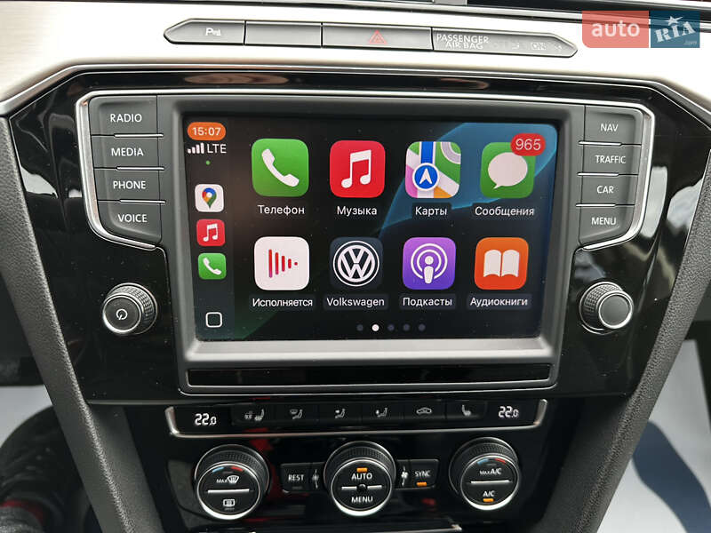 Универсал Volkswagen Passat 2015 в Киеве