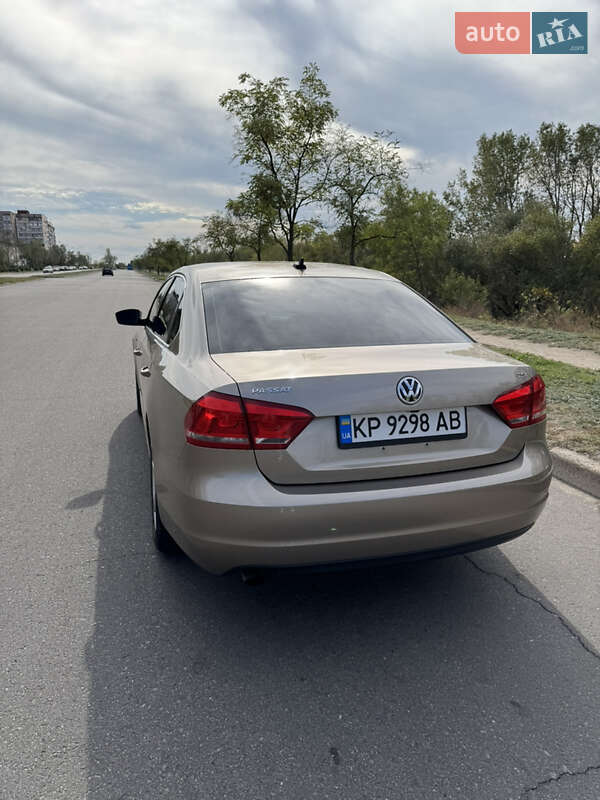Седан Volkswagen Passat 2015 в Запорожье