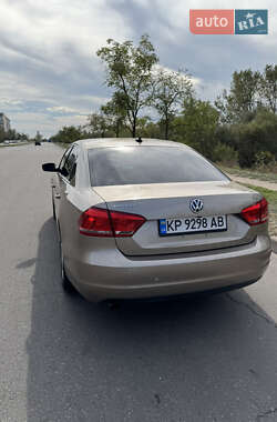 Седан Volkswagen Passat 2015 в 