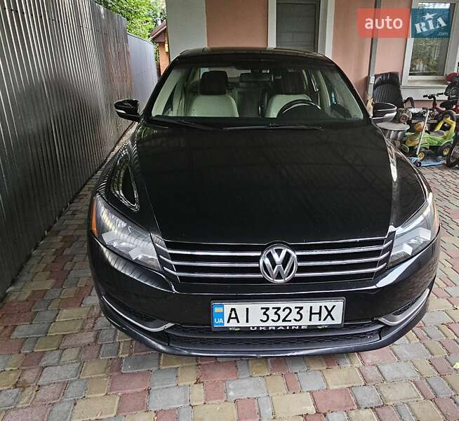 Седан Volkswagen Passat 2013 в Киеве