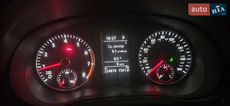 Седан Volkswagen Passat 2013 в Киеве