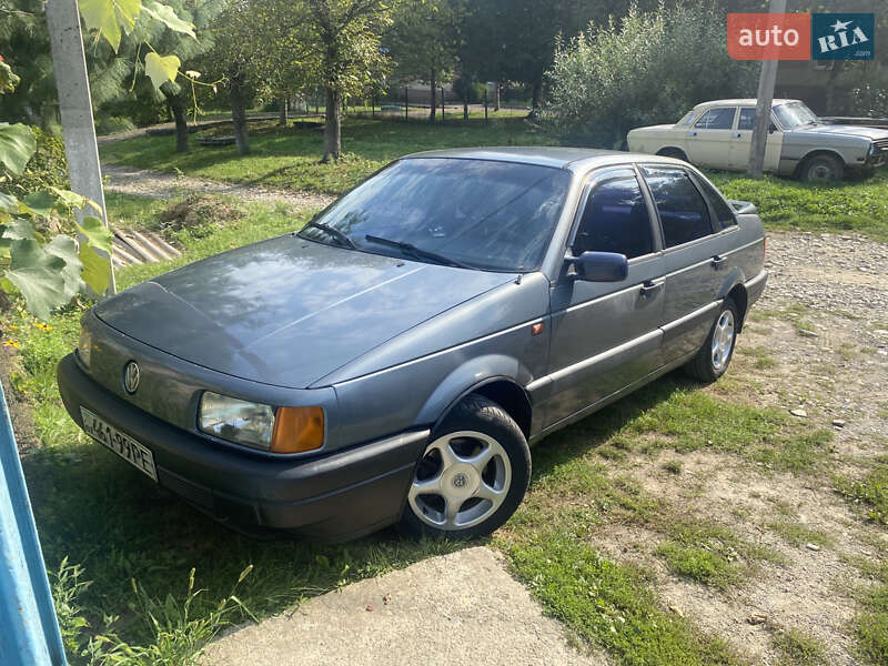 Седан Volkswagen Passat 1988 в Ужгороде фото 6 Седан Volkswagen Passat 1988 в Ужгороде