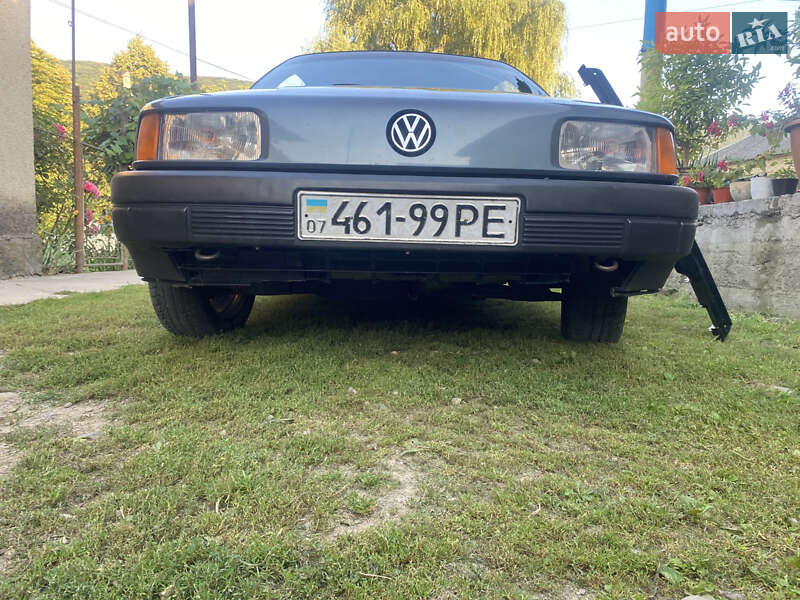 Седан Volkswagen Passat 1988 в Ужгороде фото 11 Седан Volkswagen Passat 1988 в Ужгороде