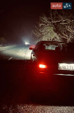 Седан Volkswagen Passat 1988 в Ужгороде