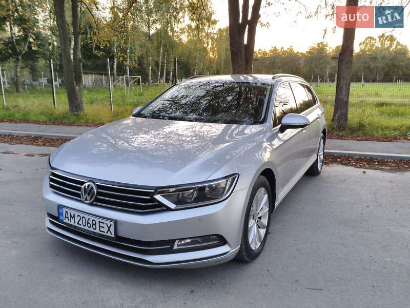 Универсал Volkswagen Passat 2016 в Звягеле