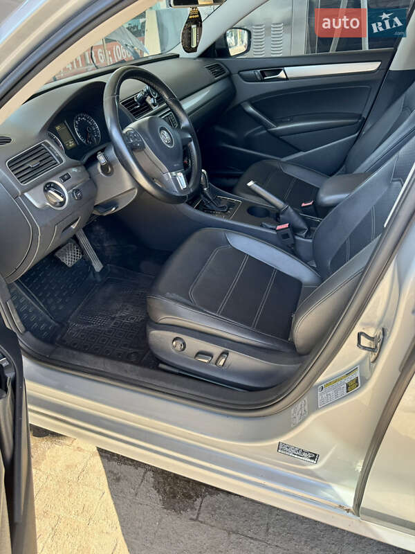 Седан Volkswagen Passat 2013 в Сумах