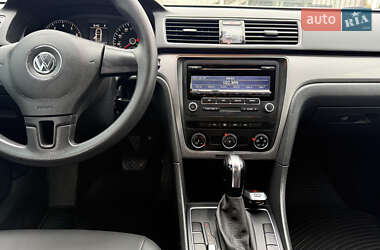 Седан Volkswagen Passat 2014 в 