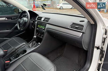 Седан Volkswagen Passat 2014 в 