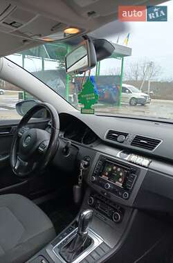 Универсал Volkswagen Passat 2011 в 