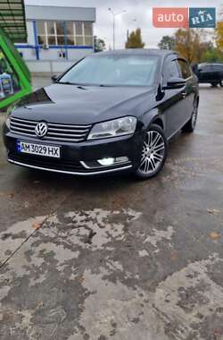Седан Volkswagen Passat 2011 в Чернигове