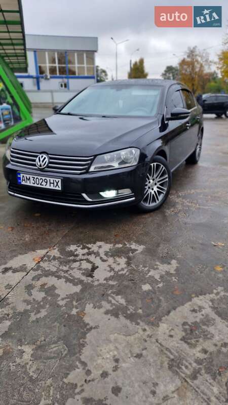 Volkswagen Passat 2011 Volkswagen Passat 2011