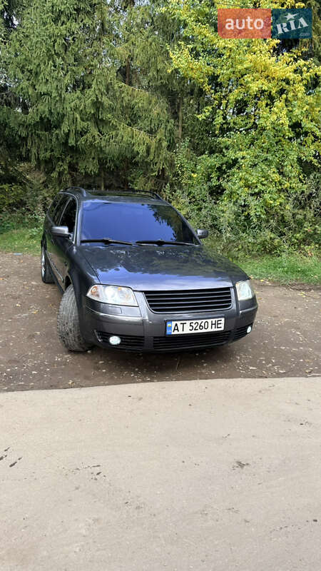 Универсал Volkswagen Passat 2004 в  фото Универсал Volkswagen Passat 2004 в