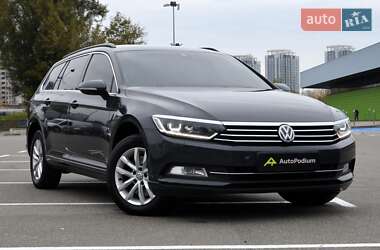 Універсал Volkswagen Passat 2015 в Києві