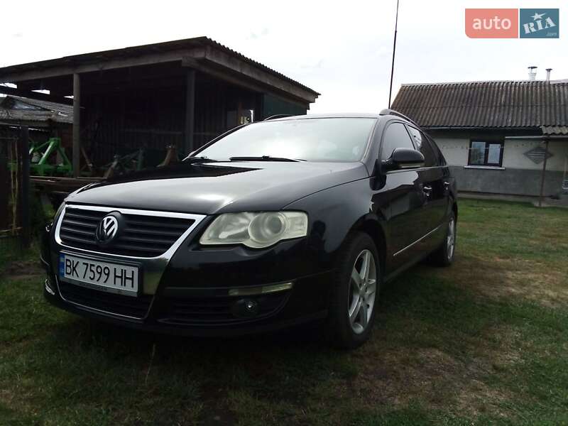 Универсал Volkswagen Passat 2006 в Радехове