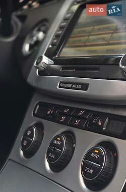 Универсал Volkswagen Passat 2006 в 