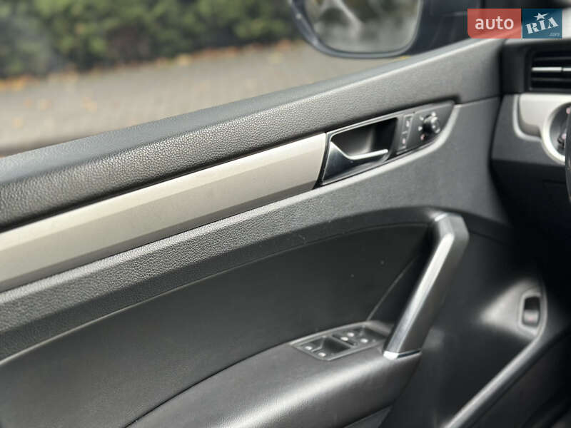 Седан Volkswagen Passat 2019 в Киеве фото 10 Седан Volkswagen Passat 2019 в Киеве