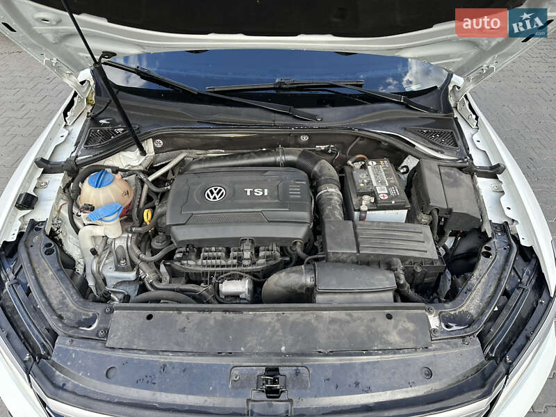 Седан Volkswagen Passat 2016 в Виннице