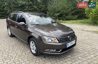Универсал Volkswagen Passat 2012 в 