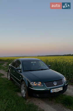 Седан Volkswagen Passat 2002 в  фото 3 Седан Volkswagen Passat 2002 в