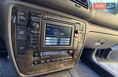 Седан Volkswagen Passat 2004 в  фото 34 Седан Volkswagen Passat 2004 в