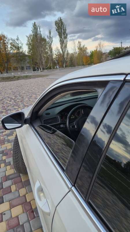 Седан Volkswagen Passat 2014 в Запорожье фото 18 Седан Volkswagen Passat 2014 в Запорожье