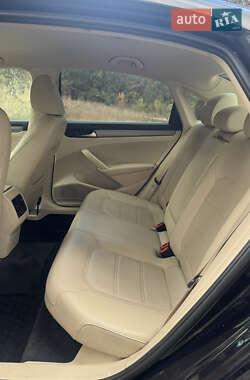 Седан Volkswagen Passat 2014 в 