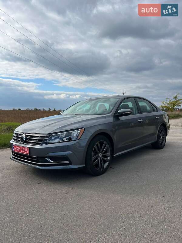 Седан Volkswagen Passat 2018 в Белой Церкви фото 7 Седан Volkswagen Passat 2018 в Белой Церкви