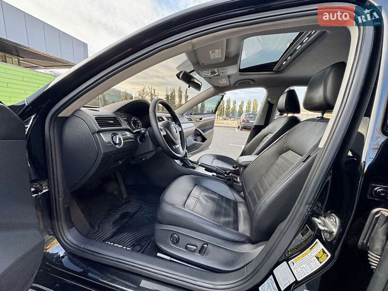 Седан Volkswagen Passat 2014 в Киеве