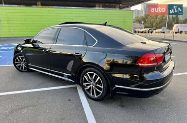 Седан Volkswagen Passat 2014 в 