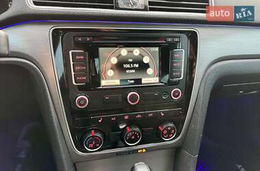Седан Volkswagen Passat 2014 в 