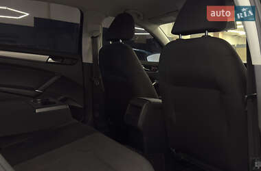 Седан Volkswagen Passat 2021 в 