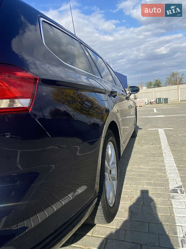 Универсал Volkswagen Passat 2015 в Николаеве