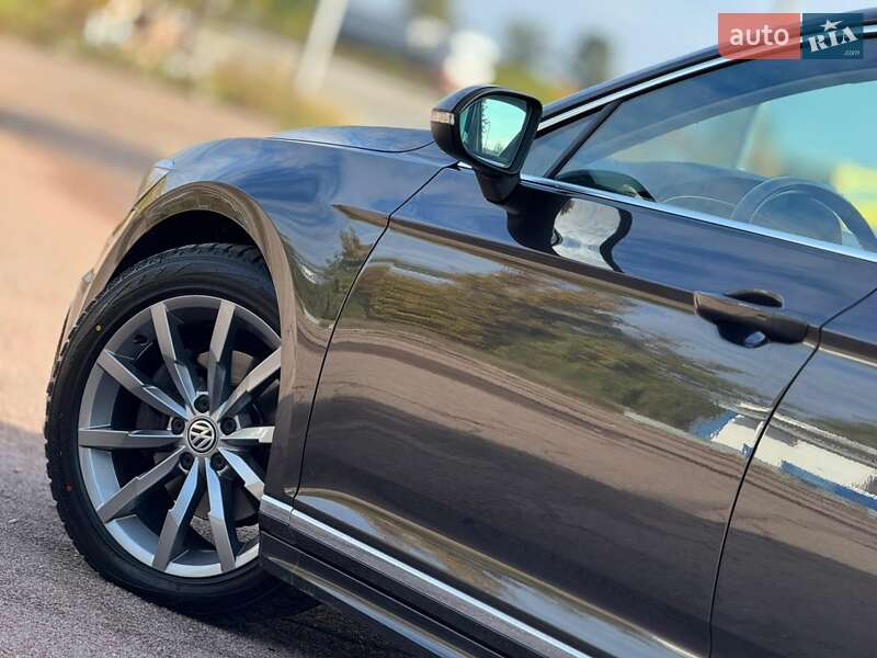 Универсал Volkswagen Passat 2019 в Бердичеве