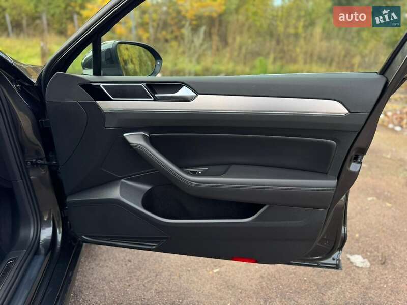 Универсал Volkswagen Passat 2019 в Бердичеве