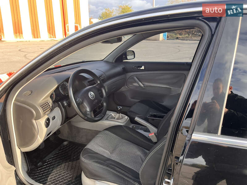 Седан Volkswagen Passat 2002 в Харькове фото 9 Седан Volkswagen Passat 2002 в Харькове