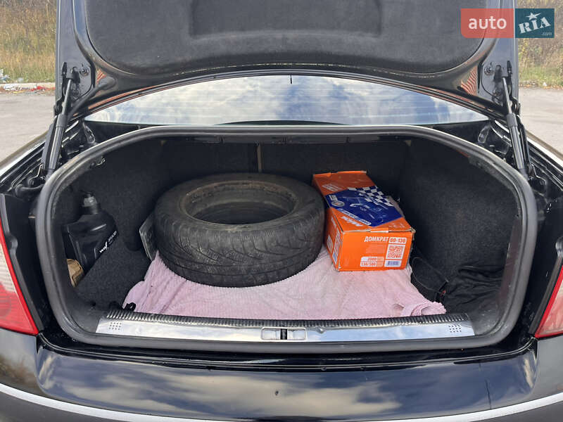 Седан Volkswagen Passat 2002 в Харькове фото 14 Седан Volkswagen Passat 2002 в Харькове