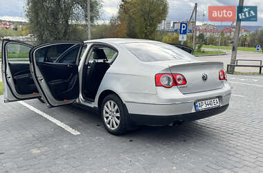 Седан Volkswagen Passat 2010 в 