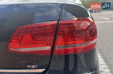Седан Volkswagen Passat 2013 в 