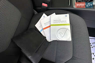 Седан Volkswagen Passat 2013 в 