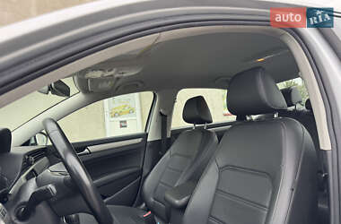 Седан Volkswagen Passat 2020 в 